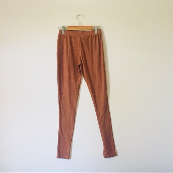 Faux Suede Leggings - Picture 2 of 3